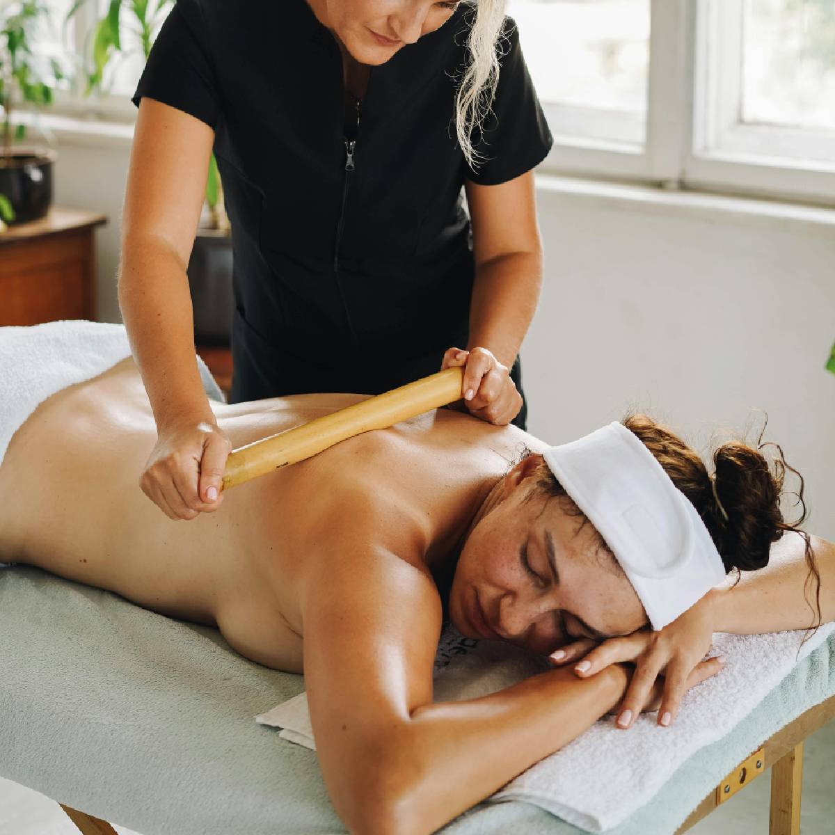 Masaż antycellulitowy | Białystok | Slow Flow