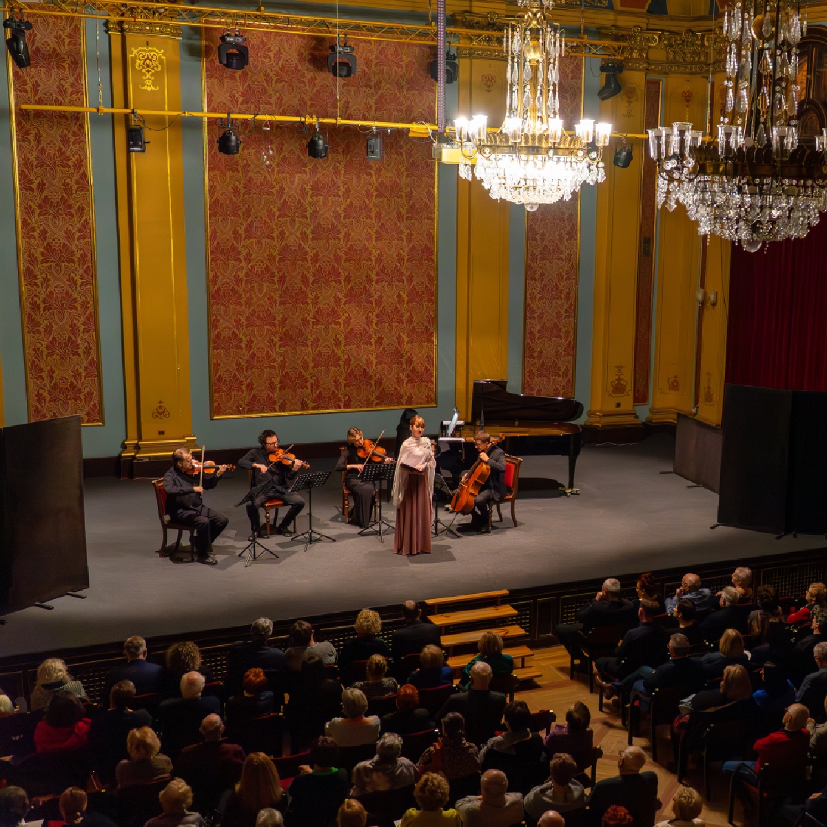 Koncert Muzyczny Życiorys Franka Sinatry | Warszawa