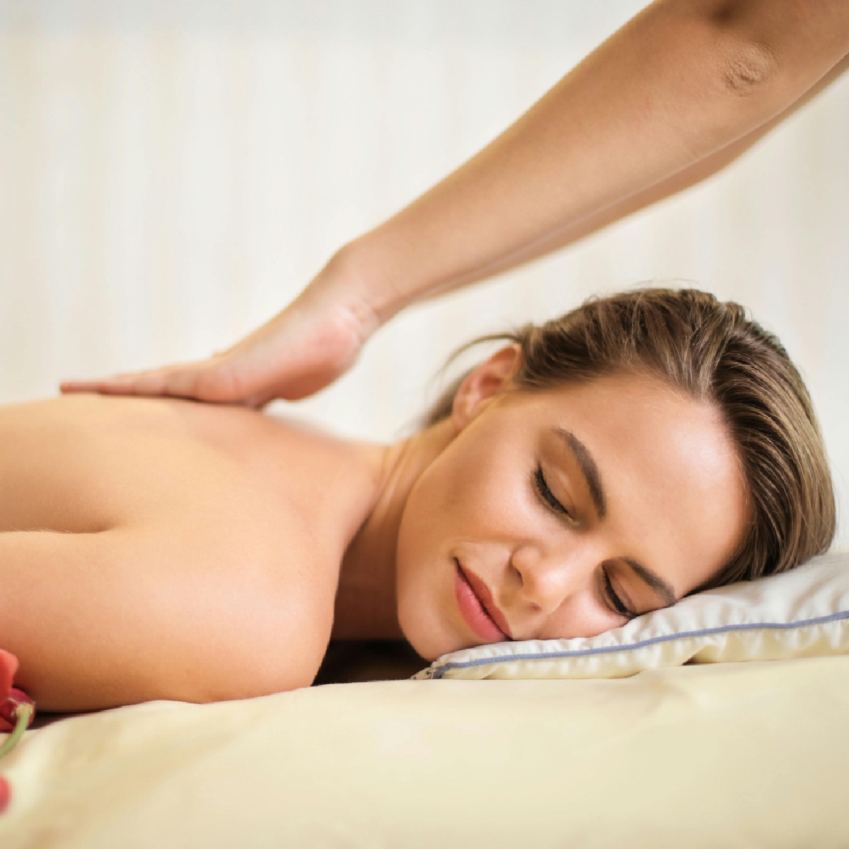 Masaż relaksacyjny pleców | Łódź | Beauty Skin