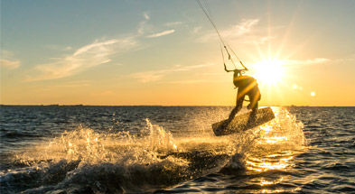 Kitesurfing - Sporty Wodne
