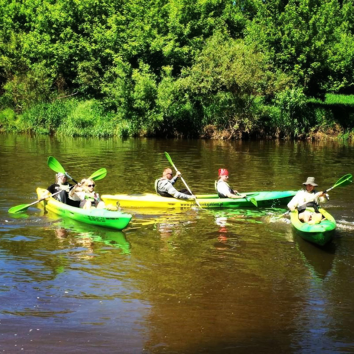 Weekend dla dwojga ze spływem kajakowym | Kielce (Sobków) | Dworek pod Lipą / Po Nidzie Kajakiem