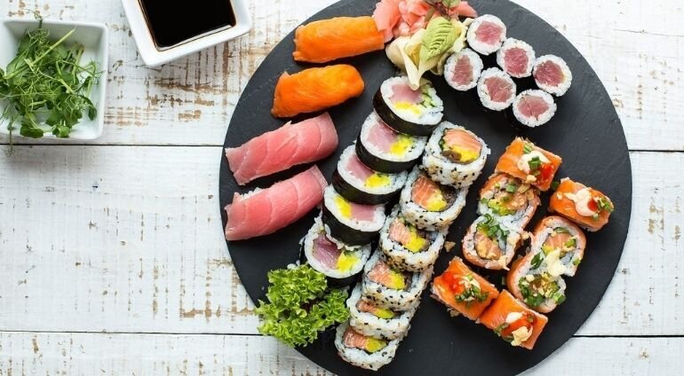 Voucher 200 PLN na sushi z dostawą do domu | Radom | Nabo Sushi