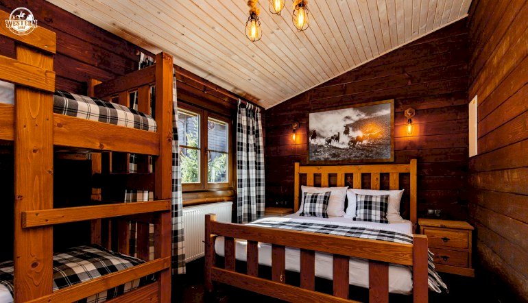 Weekend w domku na Dzikim Zachodzie | Zator | Western Camp Resort