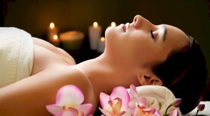 Aromatyczny masaż świecą | Inowrocław | Wellness & Harmonia SPA Inowrocław