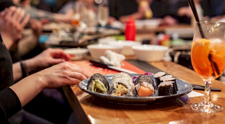 Ekskluzywna kolacja sushi | Poznań | Brand Sushi