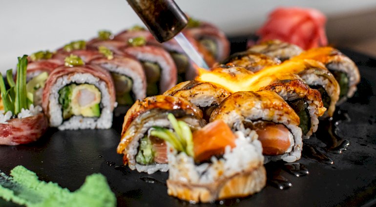 Voucher do restauracji sushi 100 PLN | Łódź (ul. Roosevelta) | Sushi Kushi