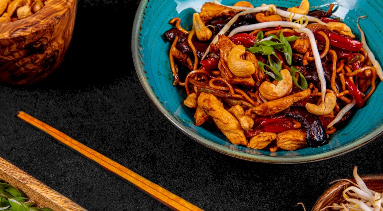 Voucher 200 PLN na sushi z dostawą do domu | Łódź (ul. Roosevelta) | Sushi Kushi