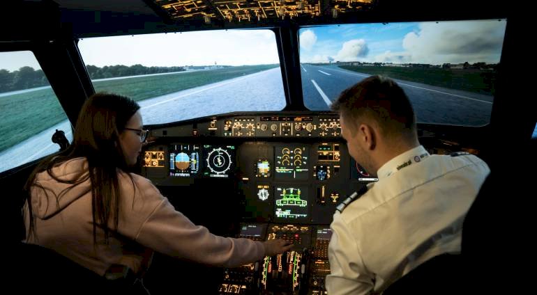 Symulator lotu Airbus A320 NEO | Warszawa