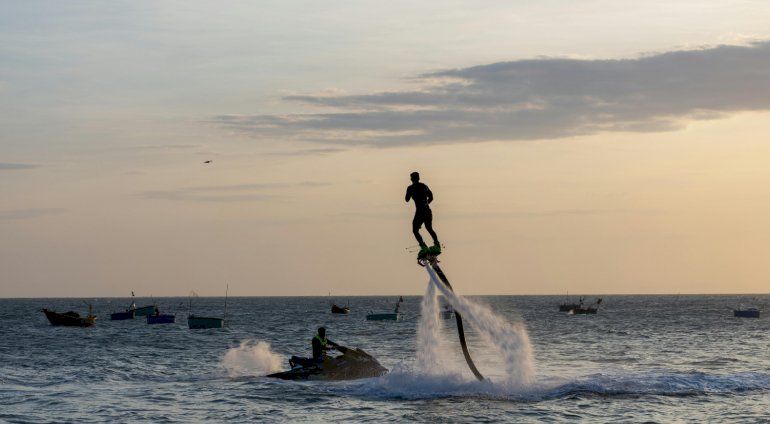 Poznaj FLYBOARD® - adrenalina na wodzie | Kraków