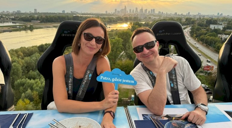 Dinner in the sky | Wiele lokalizacji | Dinner In The Sky