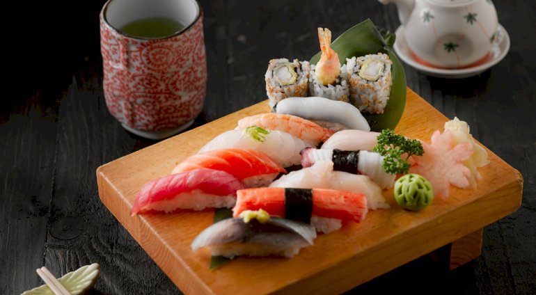 Voucher 100 PLN na sushi z dostawą do domu | Pruszków | Koku Sushi