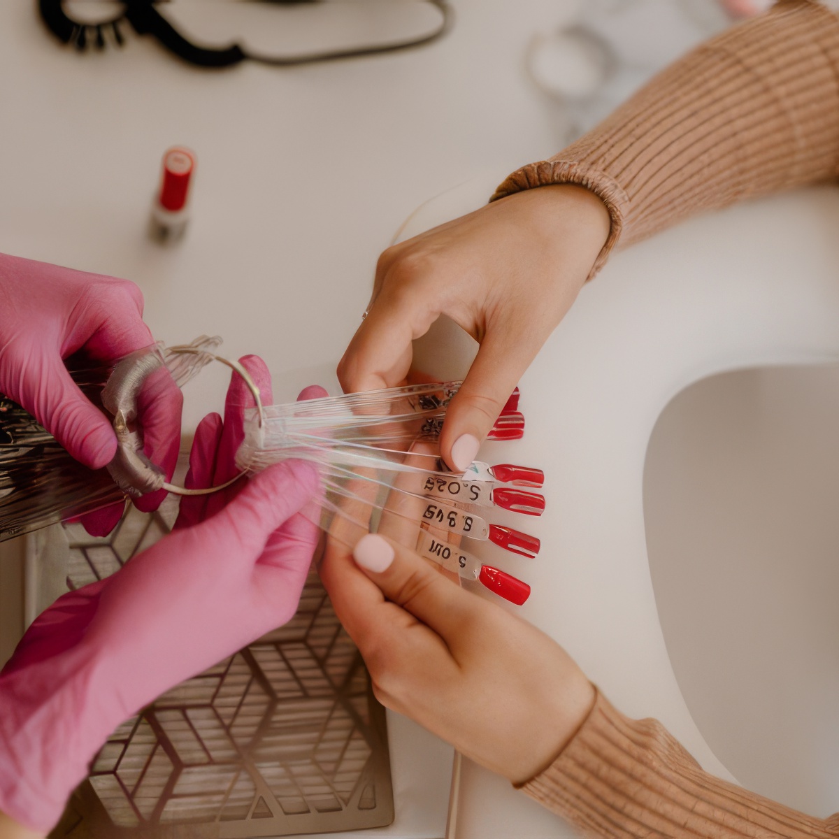 Manicure i pedicure: SPA dla dłoni i stóp | Gdynia