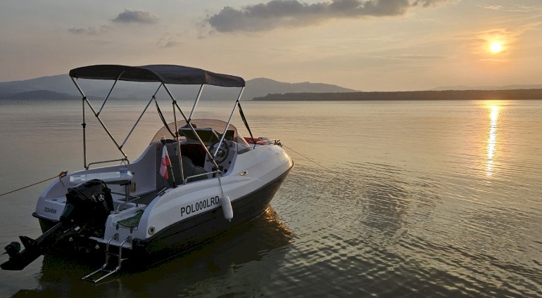 Przygoda na łodzi motorowej | Bielsko-Biała (Jezioro Międzybrodzkie)