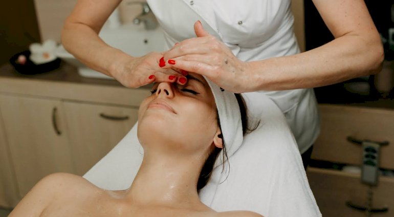 Weekend SPA dla Niej | Głuchołazy (Pokrzywna) | Hotel Dębowe Wzgórze Wellness & SPA