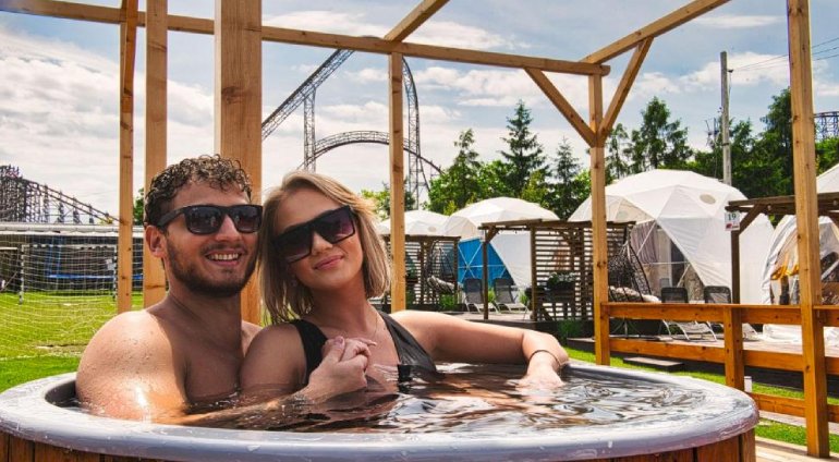 Pobyt w domku z jacuzzi w Holiday Park Zator | Zator | Holiday Park Zator