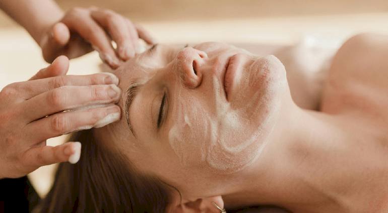 Masaż kobido | Skierniewice | Strefa Zdrowia i Relaksu Health & Beauty""