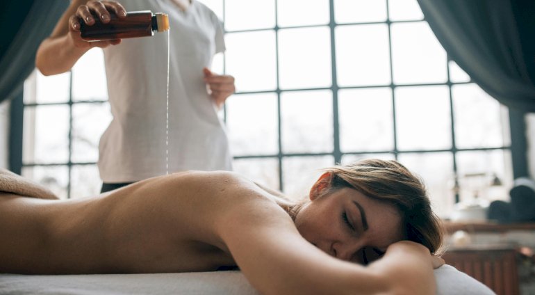 Masaż relaksacyjny | Gdańsk | MIÓD Studio masażu