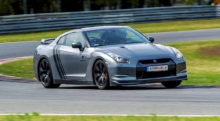 Jazda Nissan GTR | Warszawa (Tor Modlin) | AUTOPREZENT lub Devil-Cars lub Super Cars