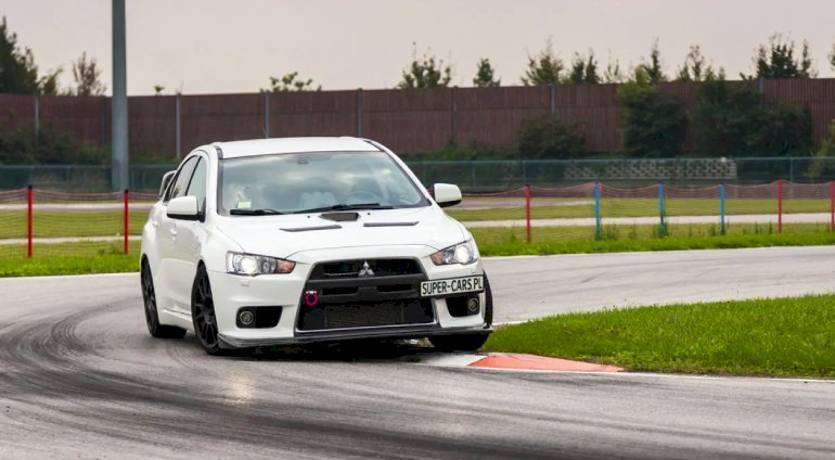 Jazda Mitsubishi Lancer EVO | Tor Kraków | Super Cars
