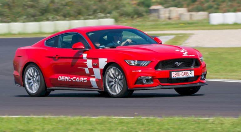 Jazda Fordem Mustangiem - 1 okrążenie | Gdańsk (Tor Pszczółki) | DEVIL-CARS