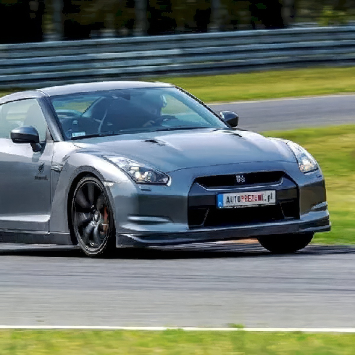 Jazda Nissan GTR | Warszawa (Tor Słomczyn) | AUTOPREZENT