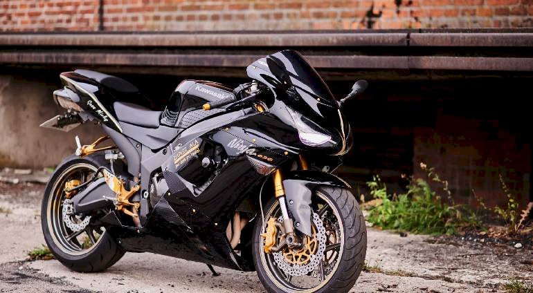 Jazda Kawasaki Ninja ZX6R po torze | Toruń | ASM Rent Car