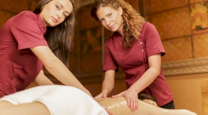 Masaż na cztery ręce | Katowice (Świętochłowice) | FABIO Clinic