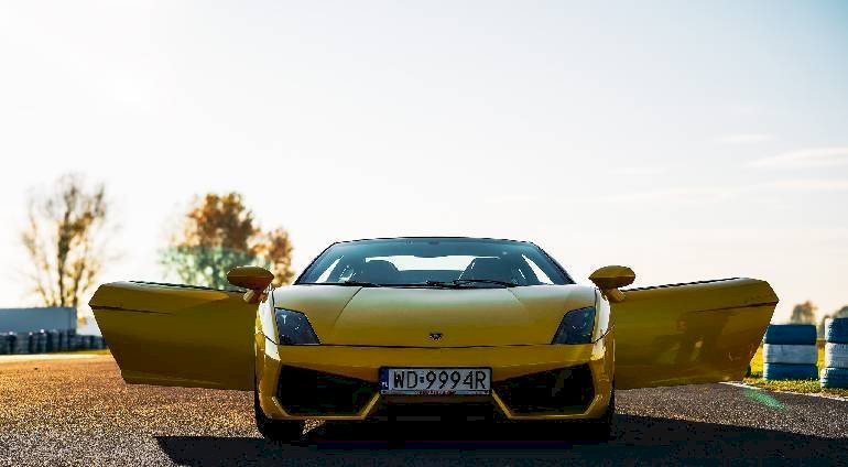 Jazda Lamborghini Gallardo - 1 okrążenie | Poznań (Tor Bednary) | FunRacing