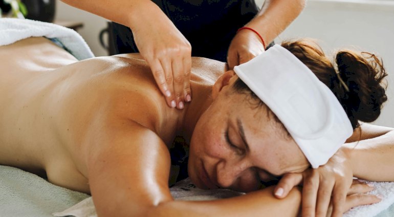 Masaż sportowy | Wrocław | Estetyka Ciała