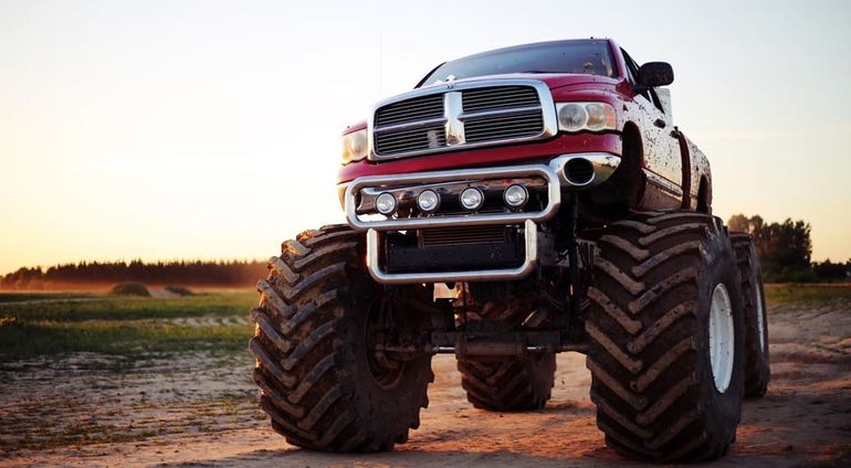 Monster Truck na Trasie Off-Road