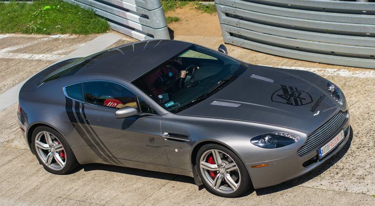 Aston Martin Vantage