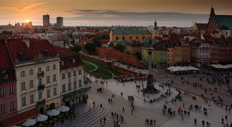 Zachód Słońca Nad Warszawską Starówką