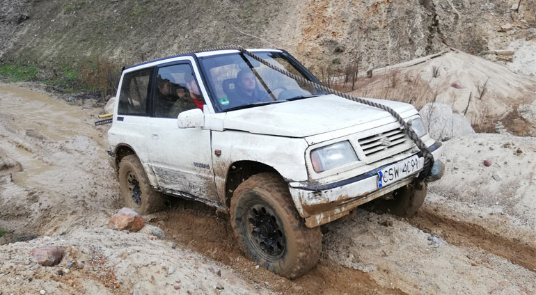 Jazda Off Road u Pasjonatów 4x4