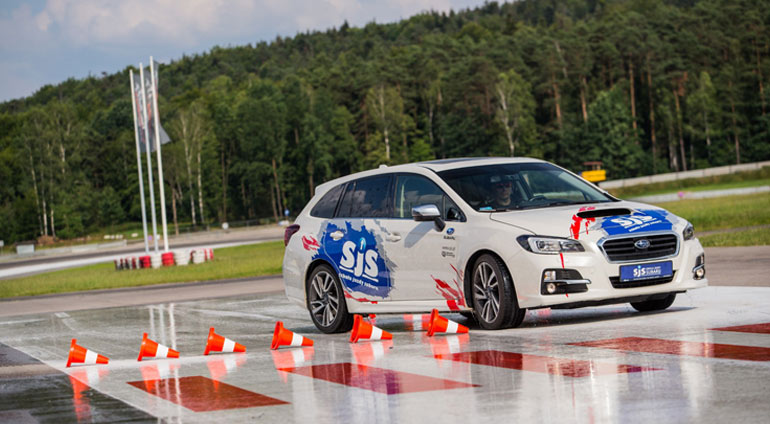 Jazda Subaru na Torze Szkolenie