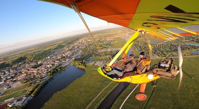 Lot motolotnią nad Pińczowem