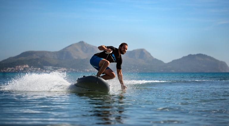 Jet Surfing