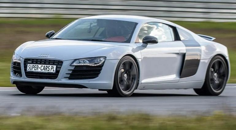 Jazda Audi R8, 1 okrążenie