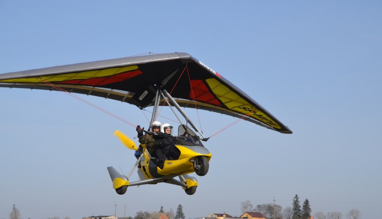 Lot motolotnią