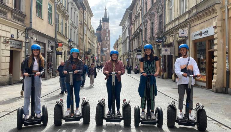 Grupa na segwayach