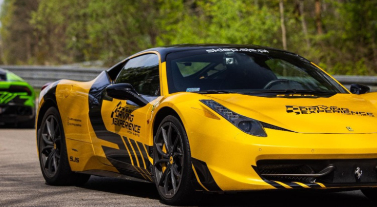 Jazda Ferrari Italia - Warszawa Bemowo (1 okrążenie, dla dziecka, SJS)