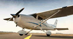 Samolot Cessna na Lotnisku