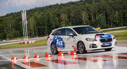 Jazda Subaru na Torze Szkolenie