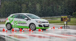 Bezpieczna Jazda - Kurs w Driving Experience