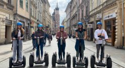 Grupa na segwayach