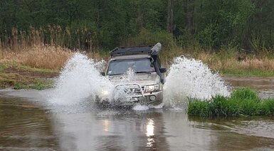 Off Road 4x4 - Częstochowa (Nissan Patrol Y61)