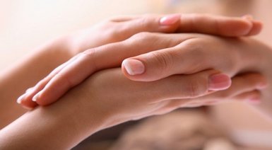 Manicure i pedicure: SPA dla dłoni i stóp - prezent na dzień matki